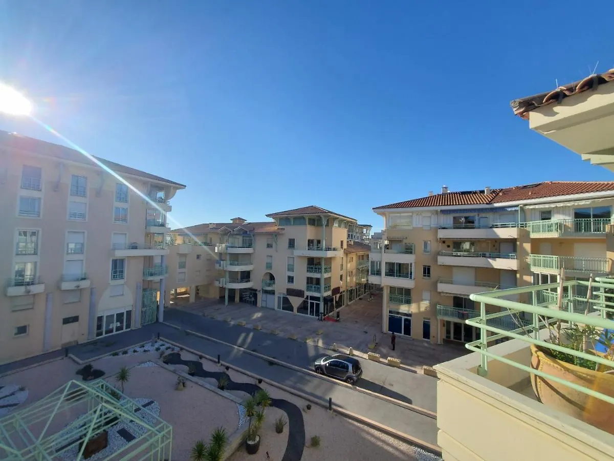 Port Frejus T2 39M2 Climatise Belle Terrasse Balcon Apartment
