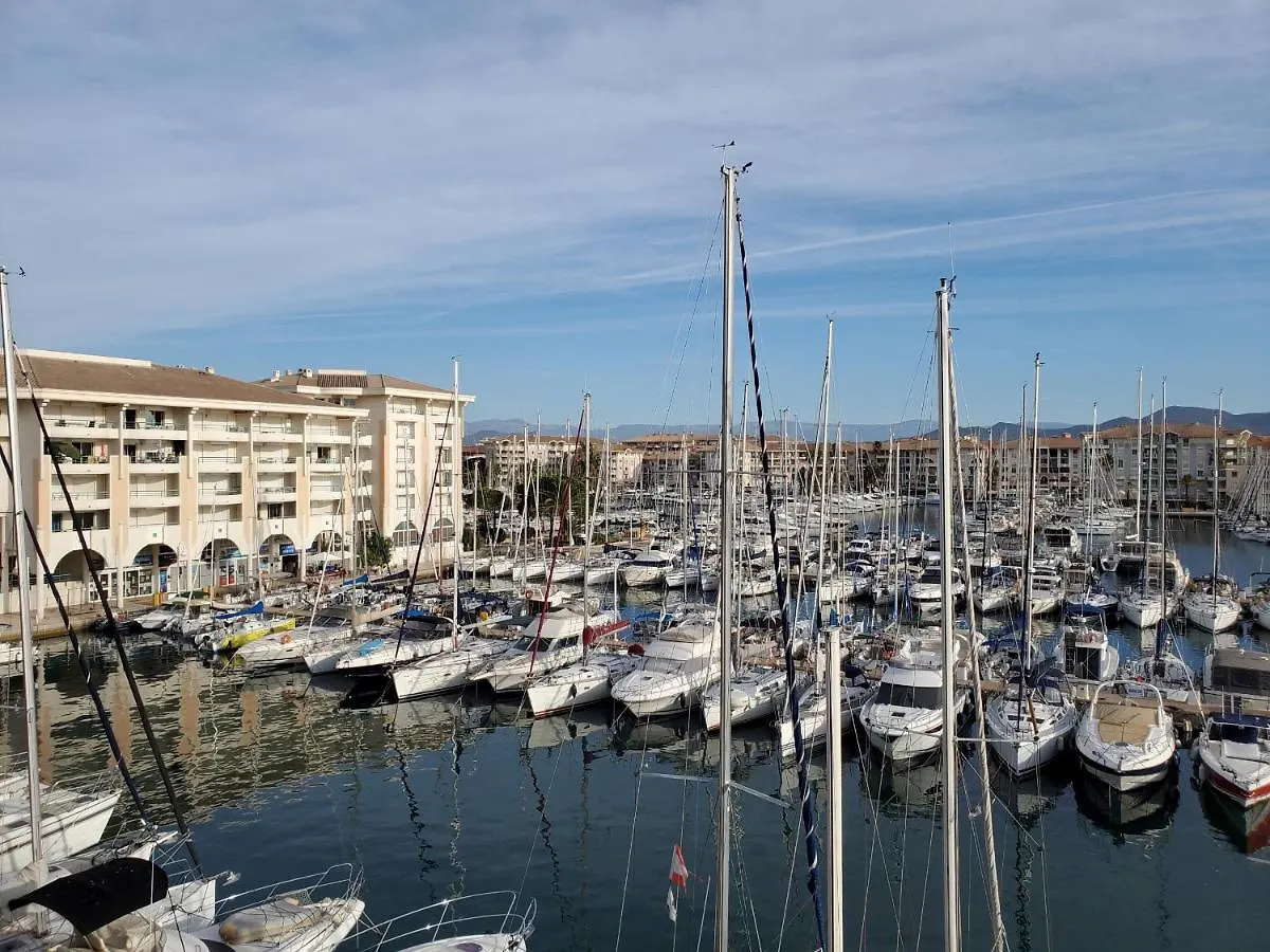 דירות Port Frejus T2 39M2 Climatise Belle Terrasse Balcon צרפת