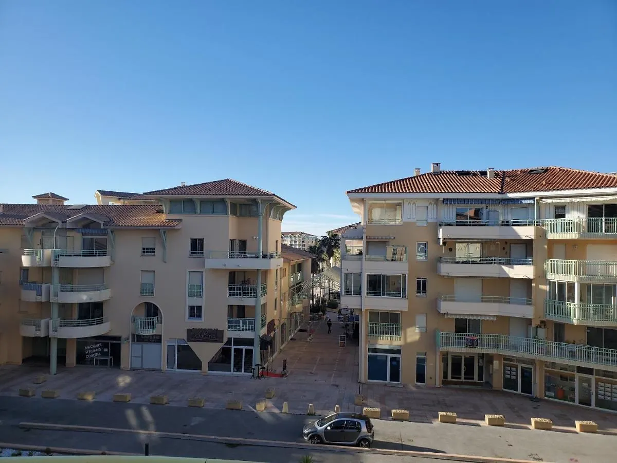 Port Frejus T2 39M2 Climatise Belle Terrasse Balcon Apartment